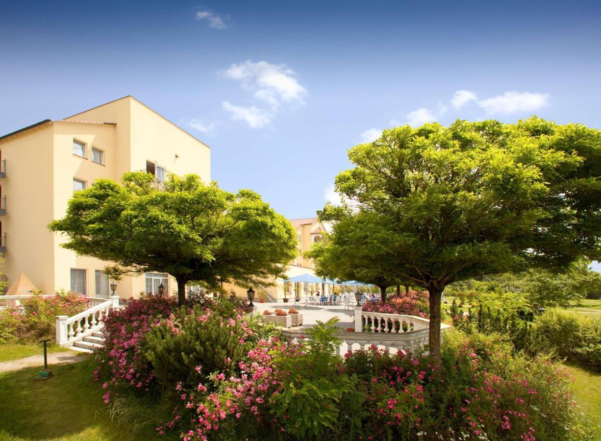 Dorint Marc Aurel Spa & Golf Resort Bad Gögging Zewnętrze zdjęcie