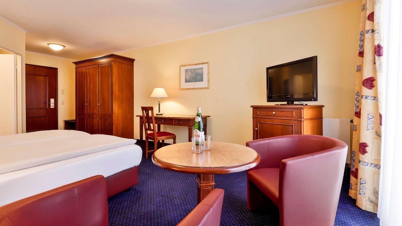 Dorint Marc Aurel Spa & Golf Resort Bad Gögging Zewnętrze zdjęcie