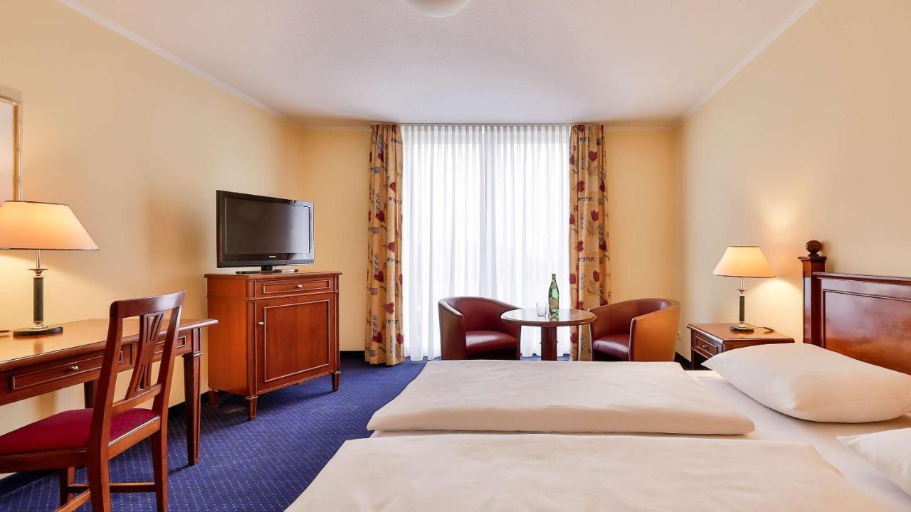 Dorint Marc Aurel Spa & Golf Resort Bad Gögging Zewnętrze zdjęcie