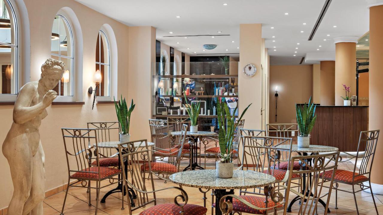 Dorint Marc Aurel Spa & Golf Resort Bad Gögging Zewnętrze zdjęcie