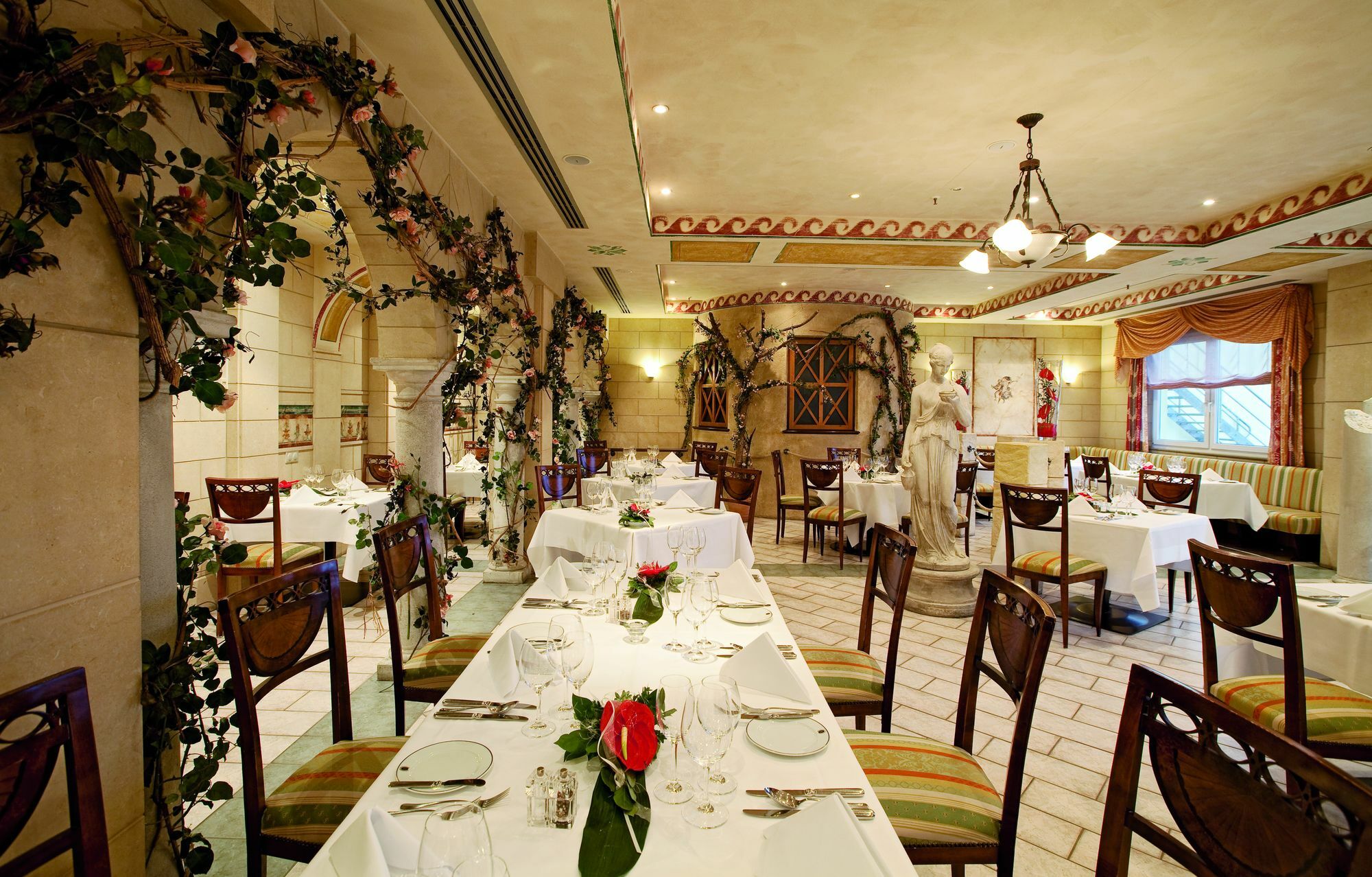Dorint Marc Aurel Spa & Golf Resort Bad Gögging Zewnętrze zdjęcie